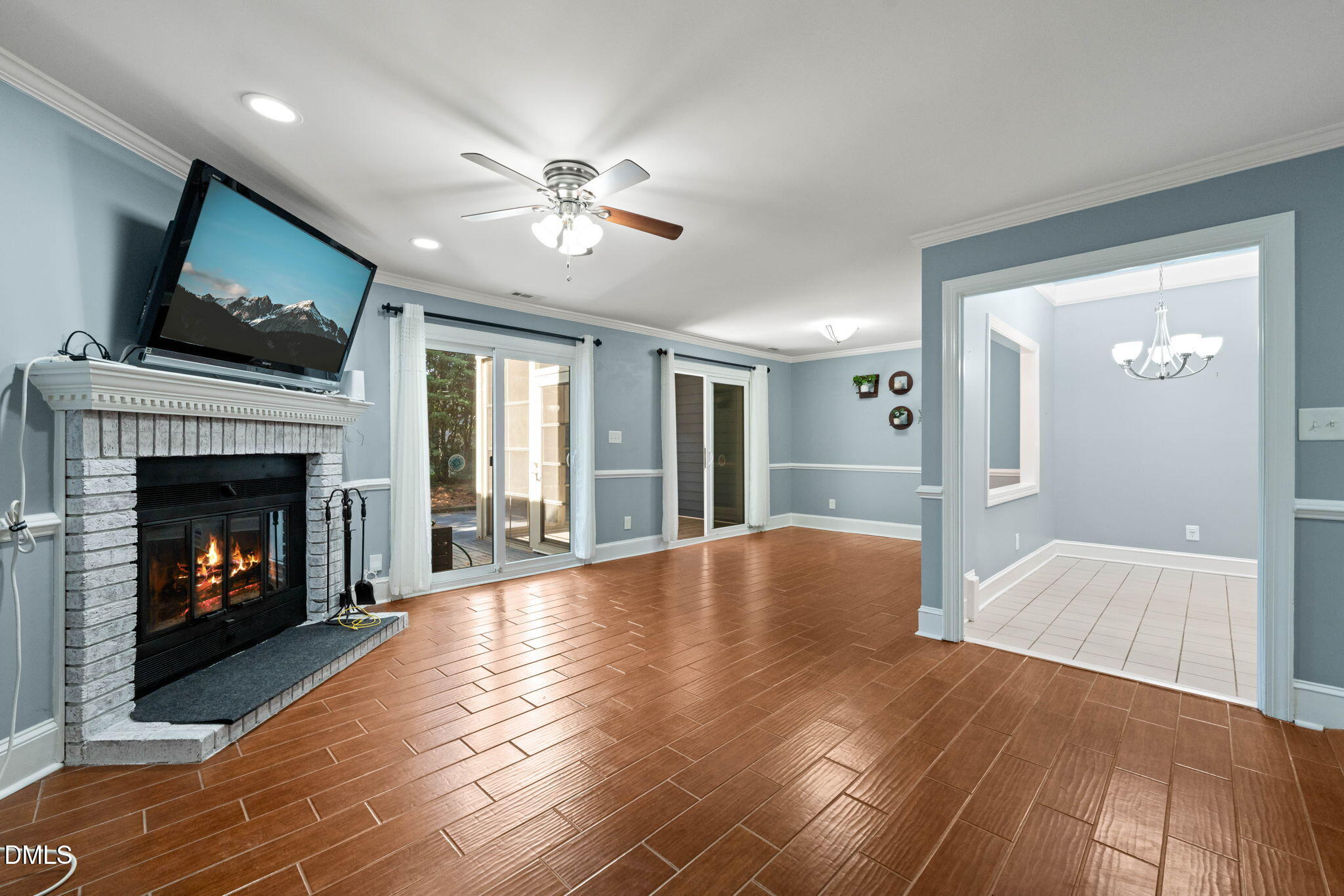 7605 Wellesley Park North Raleigh, NC 27615 - Photo 14 of 60 Living room (5)