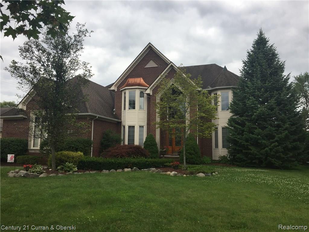 35377 Curtis Road Livonia, MI 48152 - Photo 2 of 59 IMG_1381.JPG