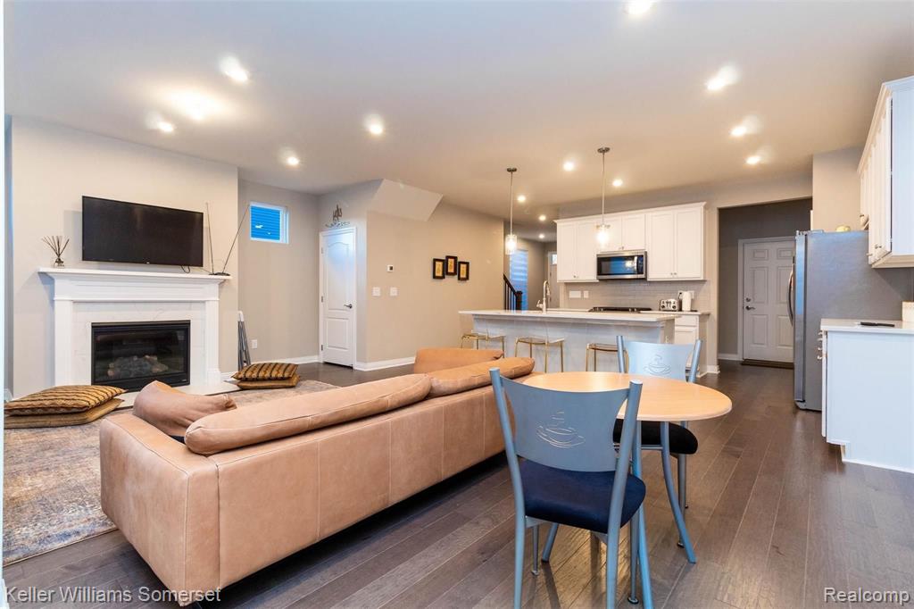 2854 Prairie View Road Ann Arbor, MI 48108 - Photo 17 of 48
