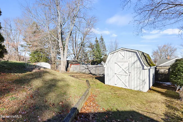 $249,900 | 87 Maryland Avenue, Pittsfield, MA 01201