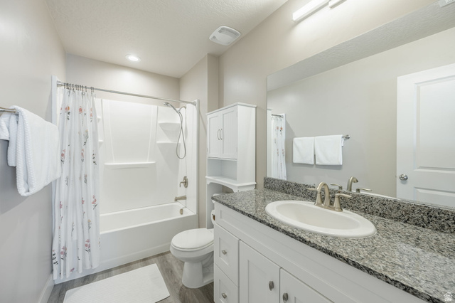 1356 North 250 West Sunset, UT 84015 - Photo 9 of 19