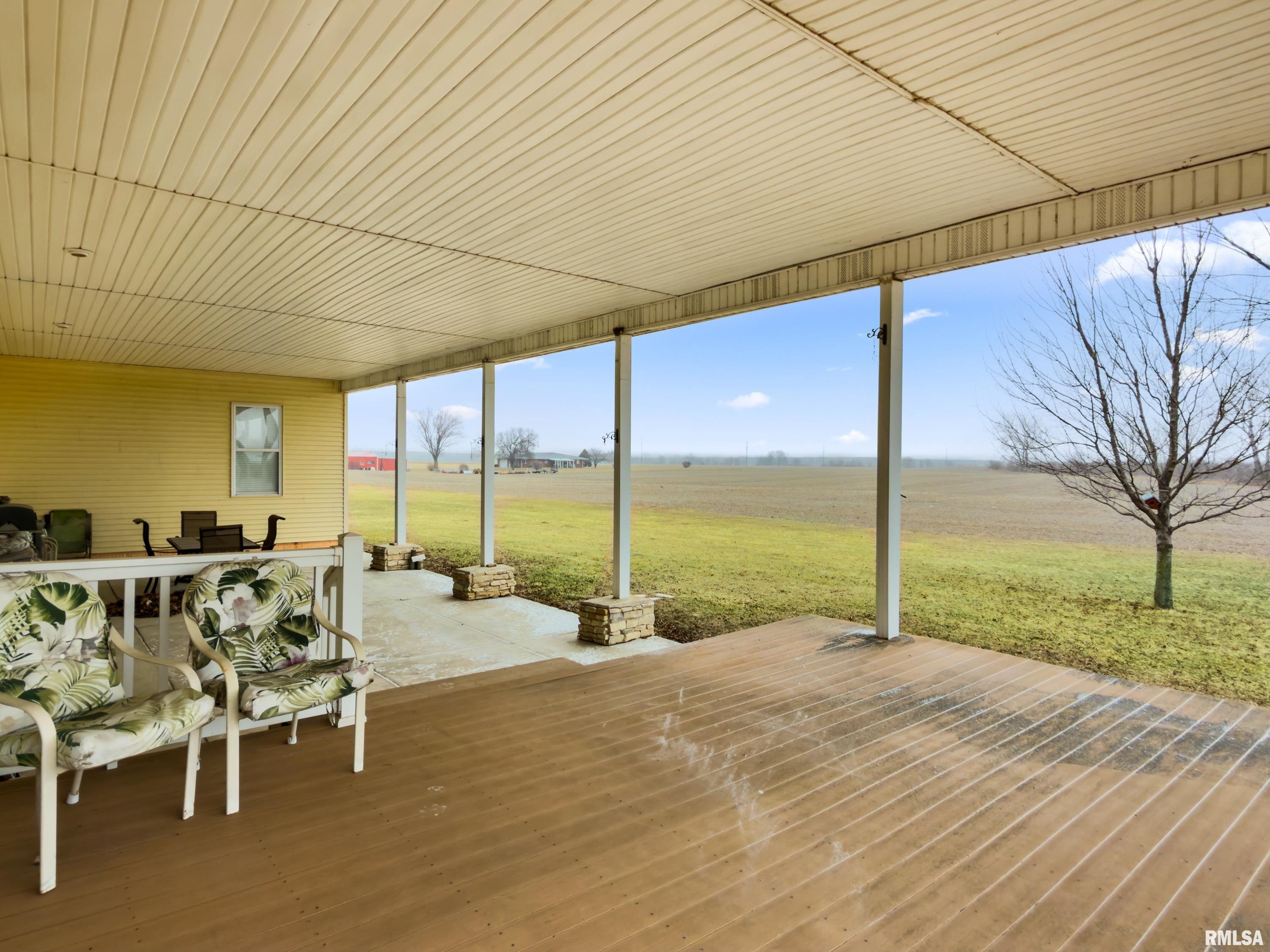 24211 North Carver Road Canton, IL 61520 - Photo 11 of 43