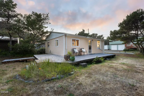 $399,000 | 5745 Holly Avenue, Cloverdale, OR 97112