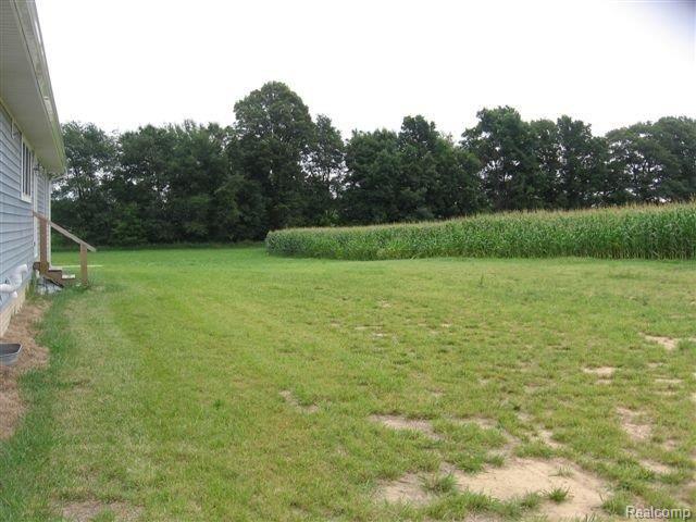 1470 East Bennington Road Owosso, MI 48867 - Photo 13 of 13 1470 E. Bennington (30).JPG