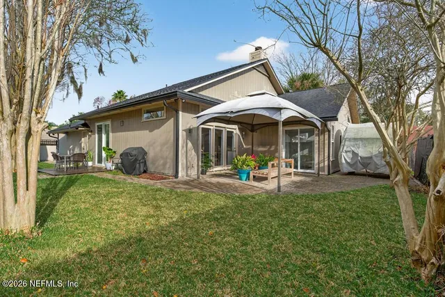 $399,900 | 8783 Nature View Lane West, Jacksonville, FL 32217