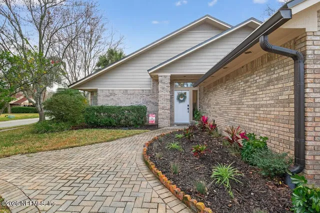 $399,900 | 8783 Nature View Lane West, Jacksonville, FL 32217