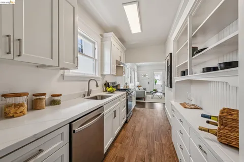 $749,000 | 4120 Webster Street, Oakland, CA 94609