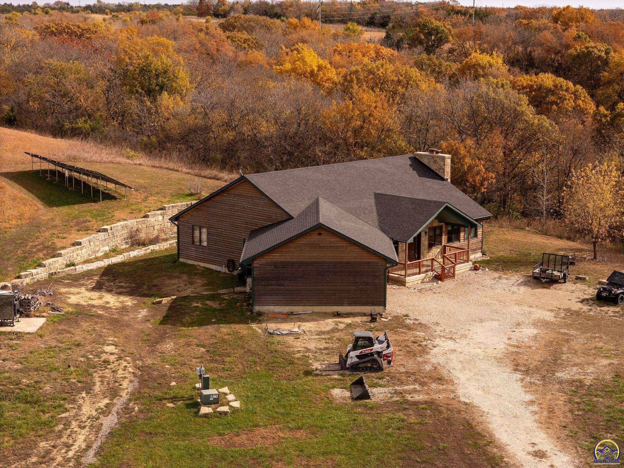 6010 Southwest Douglas Road Topeka, KS 66610 - Photo 24 of 25