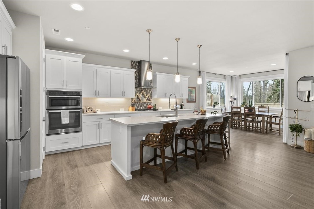 7708 Connells Prairie Road Bonney Lake, WA 98391 - Photo 4 of 40 Gallery Image 4