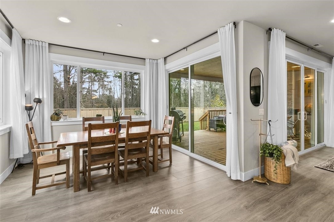 7708 Connells Prairie Road Bonney Lake, WA 98391 - Photo 10 of 40 Gallery Image 10