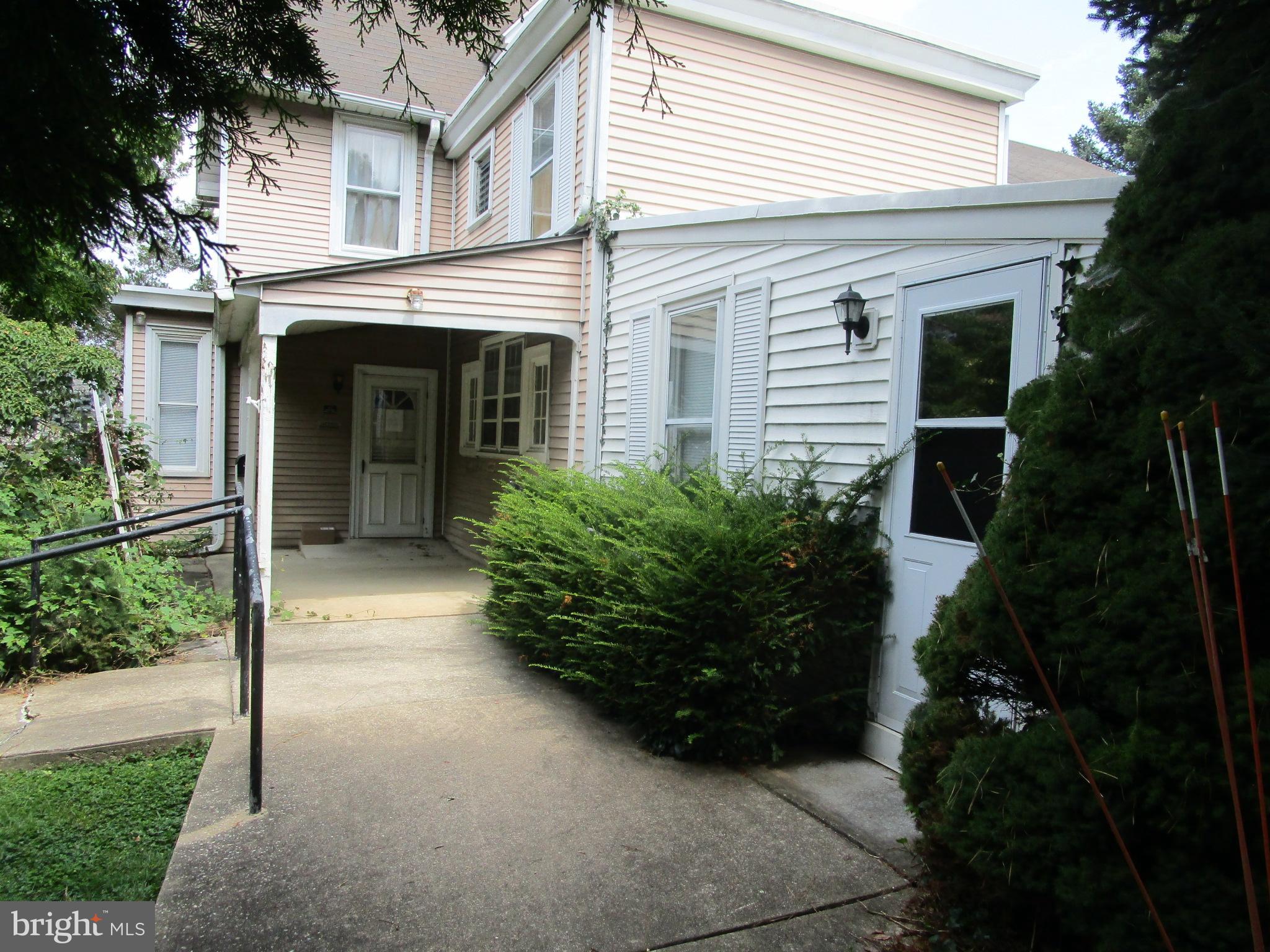38 Springfield Road Aldan, PA 19018 - Photo 8 of 23 Rear porch
