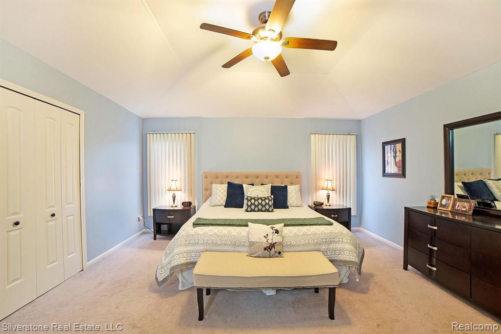 798 Grovecrest Rochester Hills, MI 48307 - Photo 29 of 49