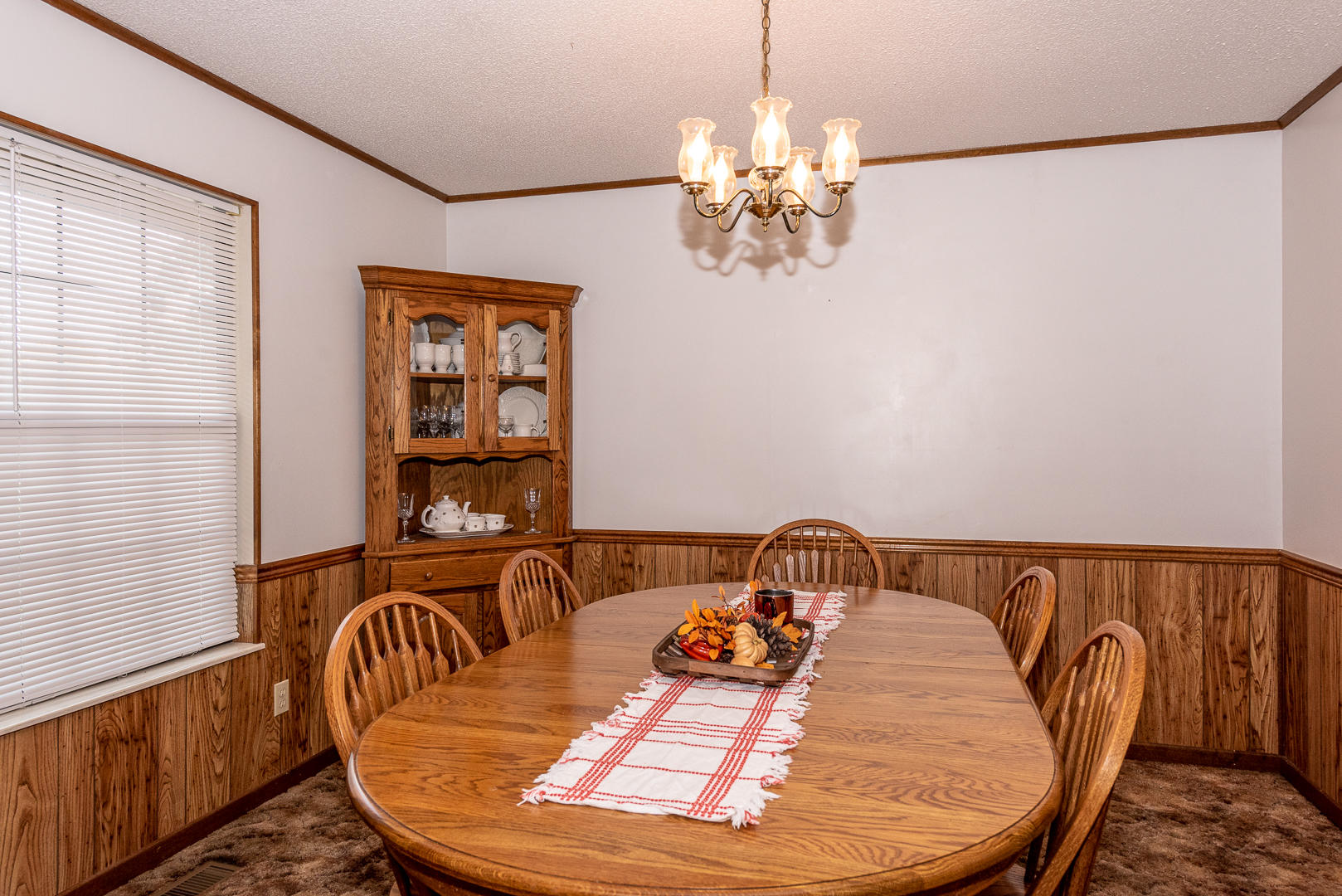 337 Wardley Road Knoxville, TN 37934 - Photo 14 of 32 Warm Wood Wainscoting