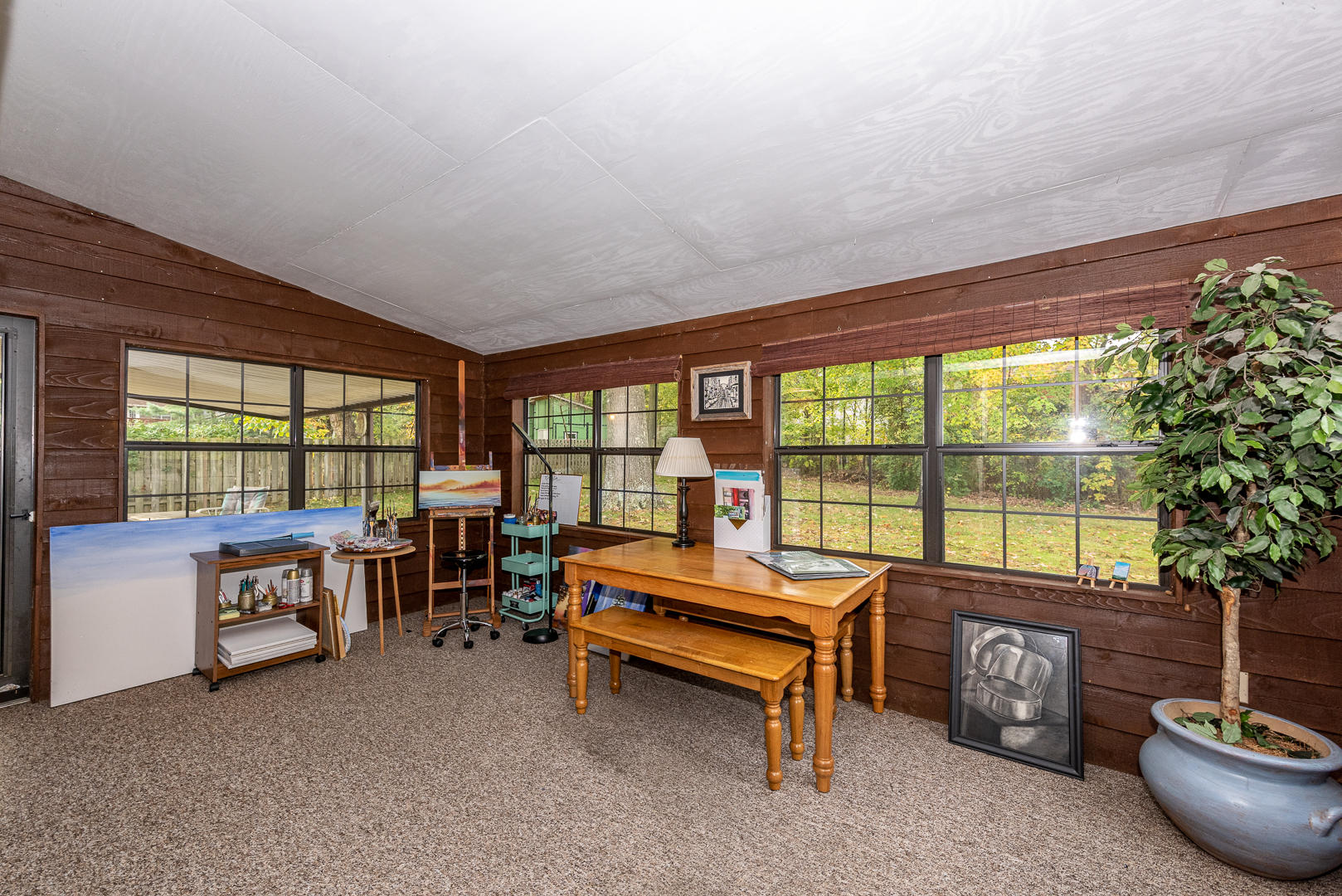 337 Wardley Road Knoxville, TN 37934 - Photo 7 of 32 Large Bonus Sunroom