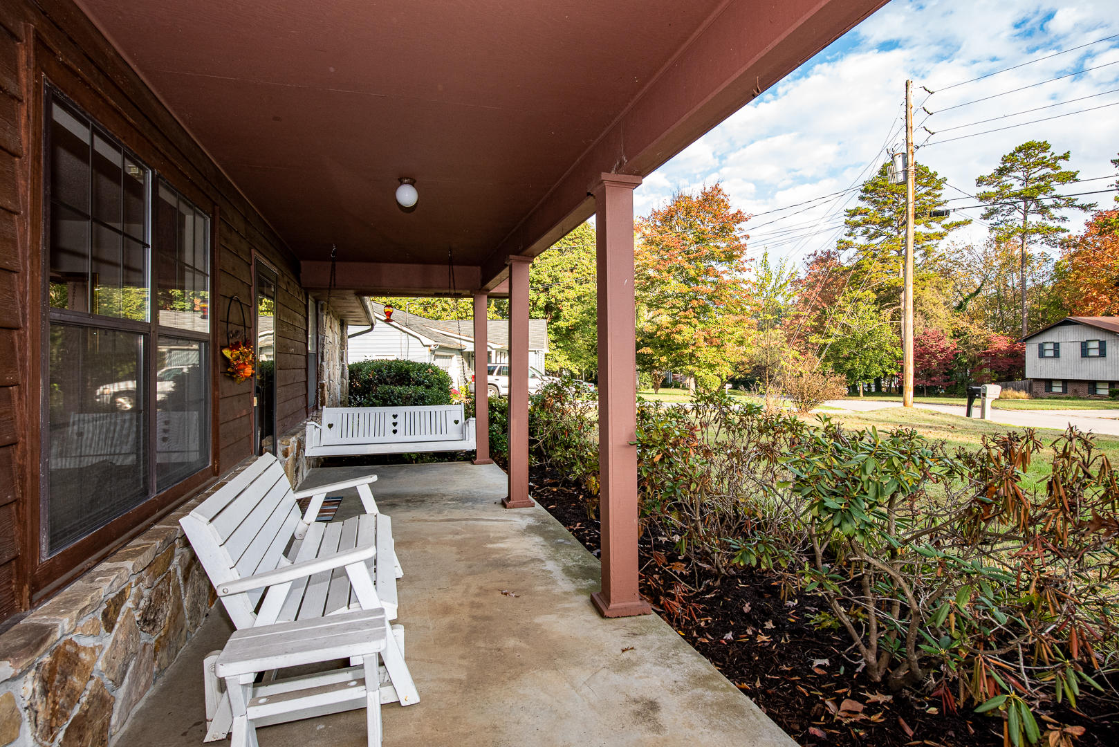 337 Wardley Road Knoxville, TN 37934 - Photo 8 of 32 Covered Front Porch