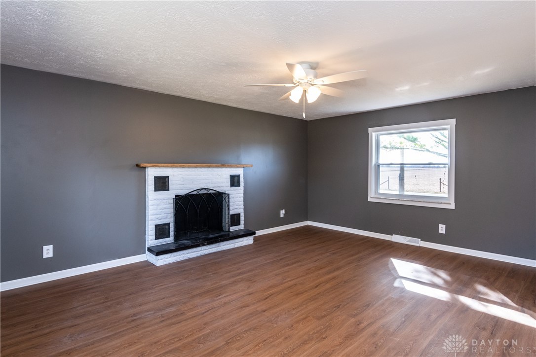 3756 East Pitchin Road Springfield, OH 45502 - Photo 10 of 51