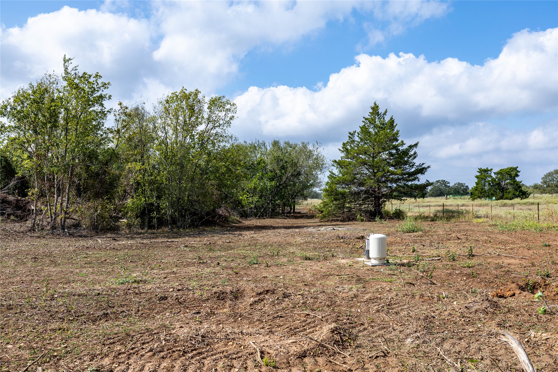 Lot 1 Sunset Trail Luling, TX 78648 - Photo 4 of 6 a view of a lake view