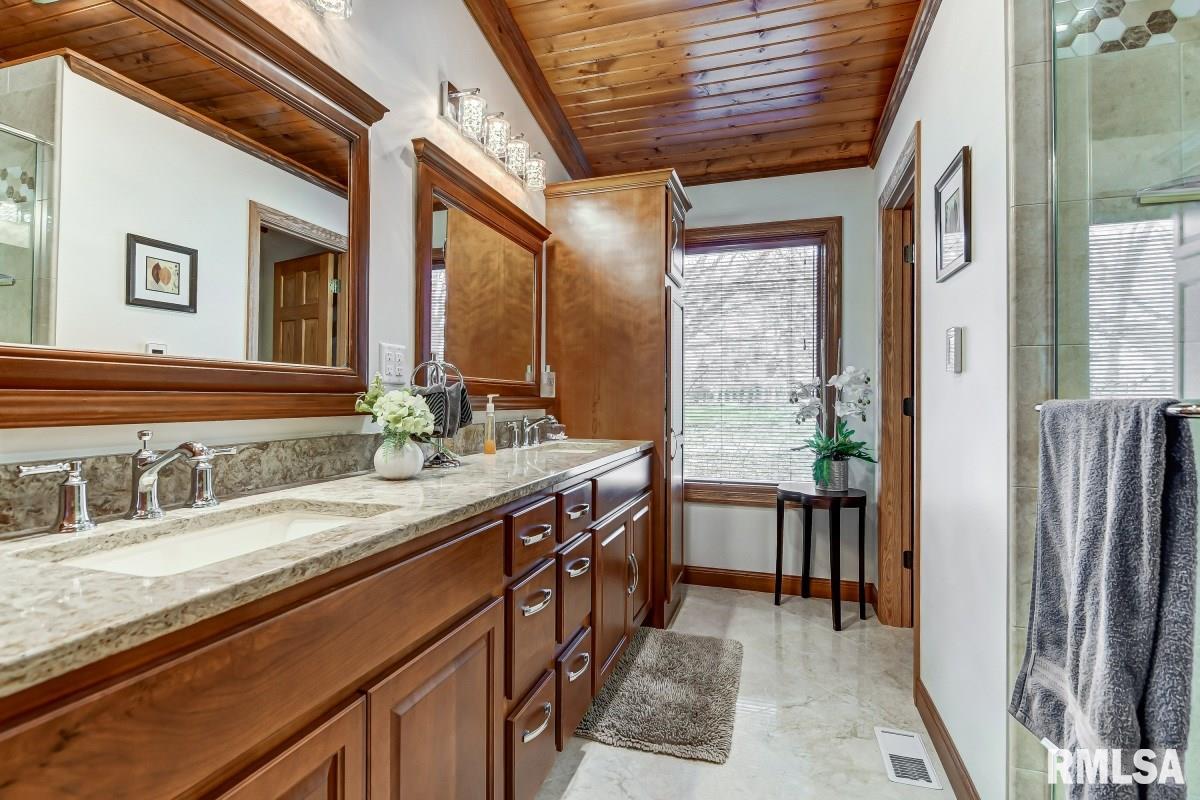 30 Hazel Dell Lane Springfield, IL 62712 - Photo 23 of 50 Gallery Image 23
