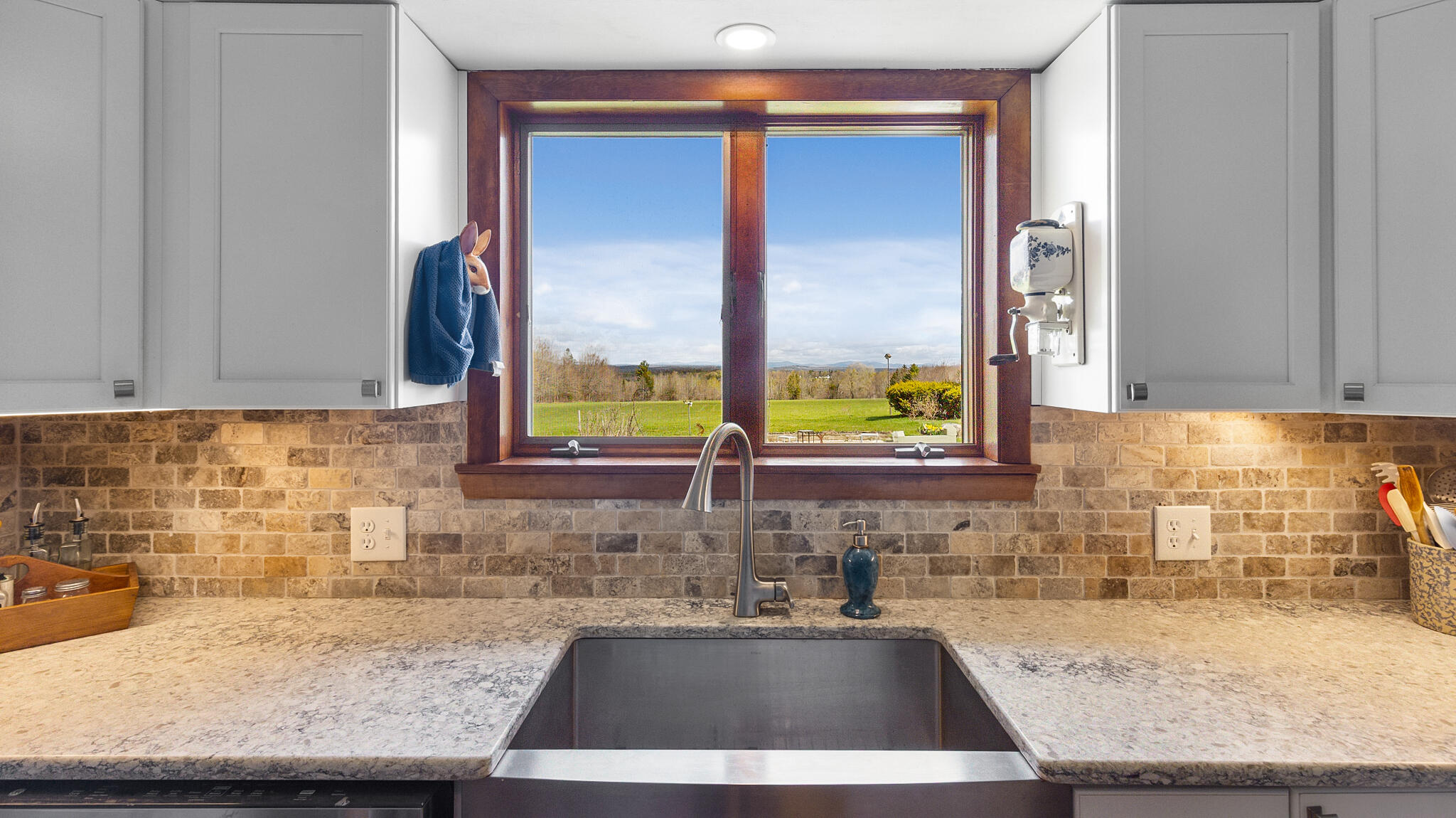 85 Norton Hill Road Dover-Foxcroft, ME 04426 - Photo 6 of 52 _MG_2976