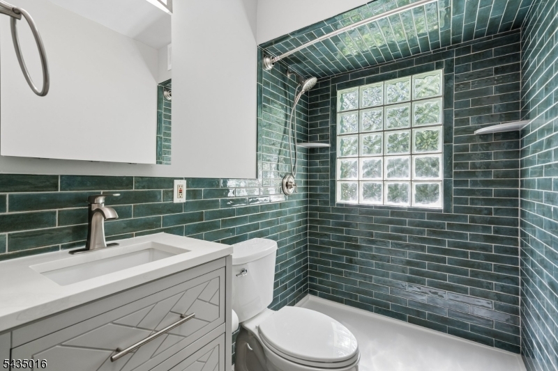26 Howe Avenue, Unit 2 Montclair, NJ 07042 - Photo 19 of 23