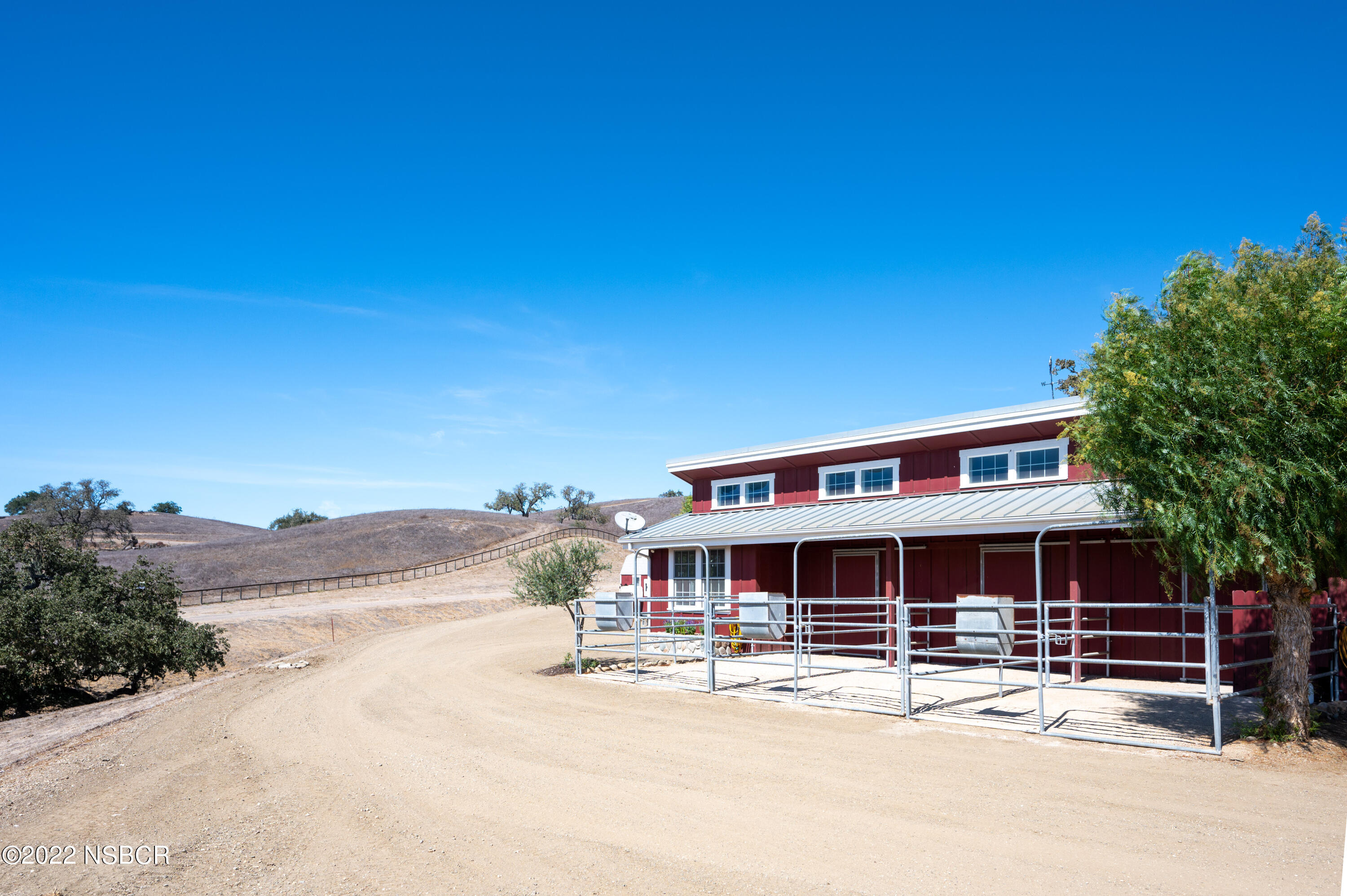 2023 Random Oaks Road Solvang, CA 93463 - Photo 27 of 32 2023-random-oaks-drive-solvang-ca-29