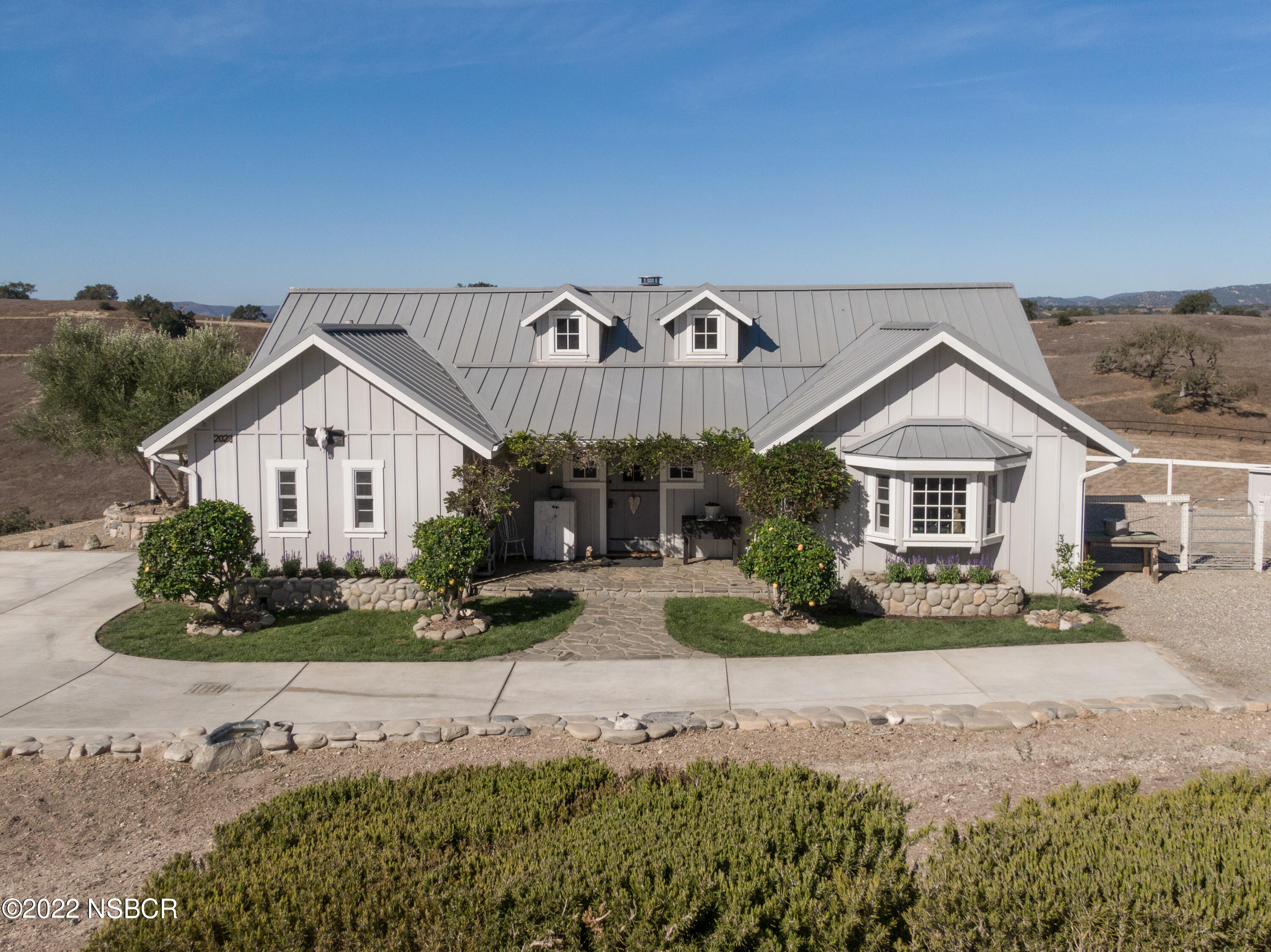 2023 Random Oaks Road Solvang, CA 93463 - Photo 4 of 32 2023-random-oaks-drive-solvang-ca-3