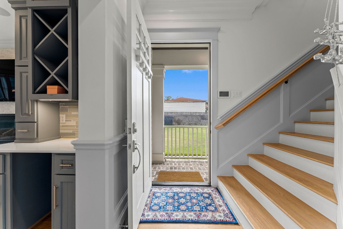 426 Marshall Street Houston, TX 77006 - Photo 11 of 44