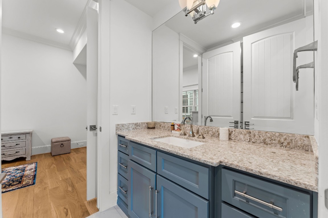 426 Marshall Street Houston, TX 77006 - Photo 23 of 44