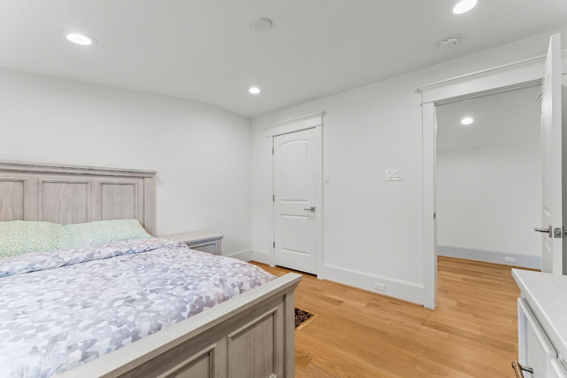 426 Marshall Street Houston, TX 77006 - Photo 38 of 44