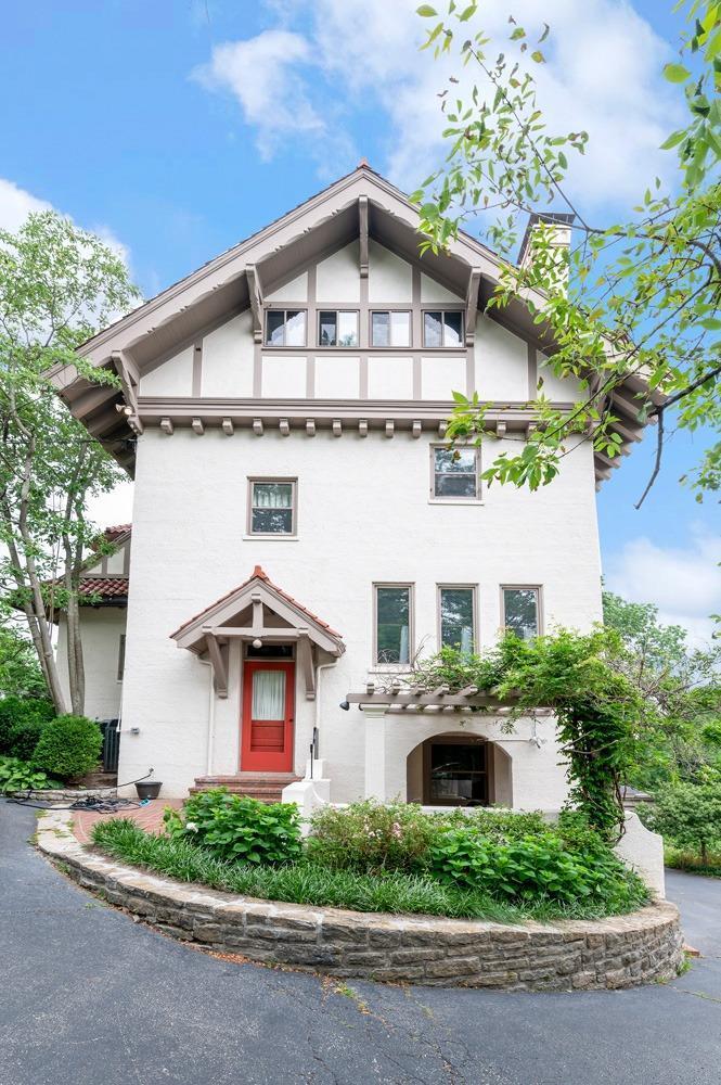 2461 Grandin Road Cincinnati, OH 45208 - Photo 42 of 48