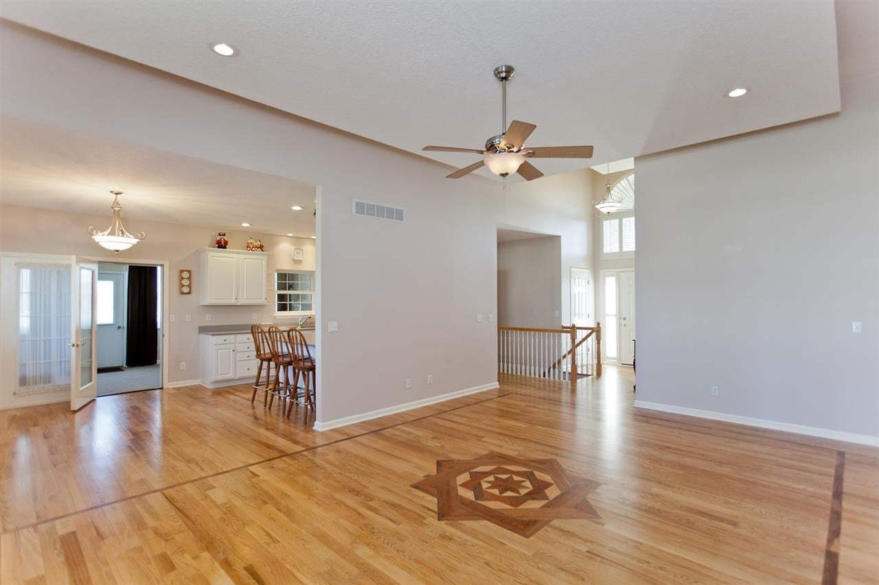 3042 Timberline Drive Riverside, IA 52327 - Photo 6 of 25 Gallery Image 6