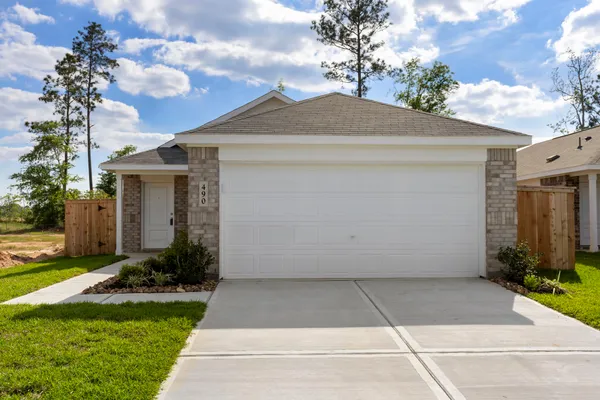 $1,800 | 490 Southern Magnolia Way, Magnolia, TX 77354