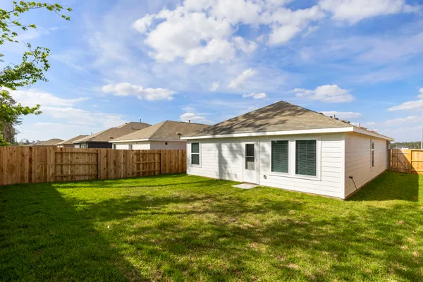 $1,800 | 490 Southern Magnolia Way, Magnolia, TX 77354
