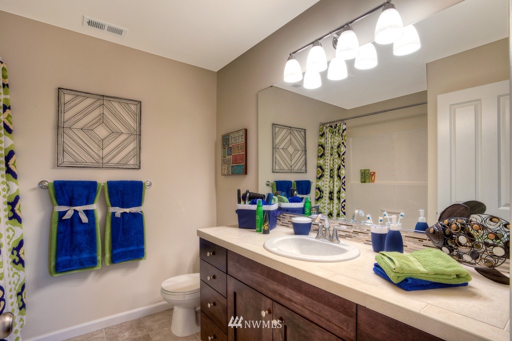 4032 183rd Place Southeast Bothell, WA 98012 - Photo 11 of 15