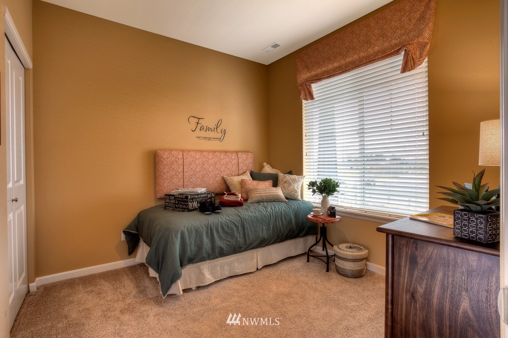 4032 183rd Place Southeast Bothell, WA 98012 - Photo 5 of 15
