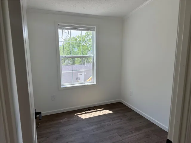 $114,900 | 5129 East Lake Road, Unit 1, Livonia, NY 14487