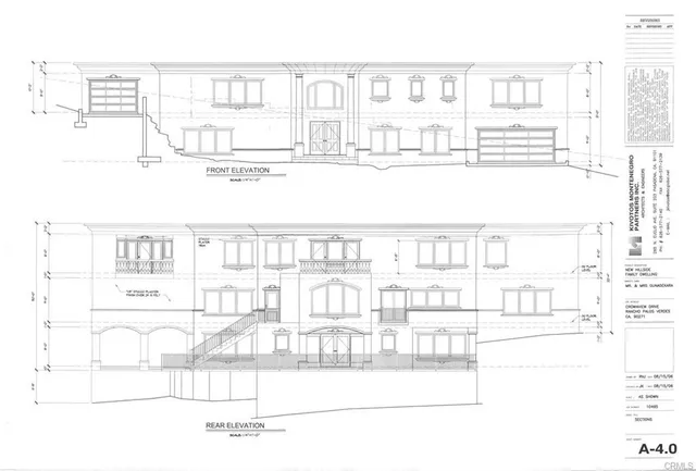 a black and white photo of a living room