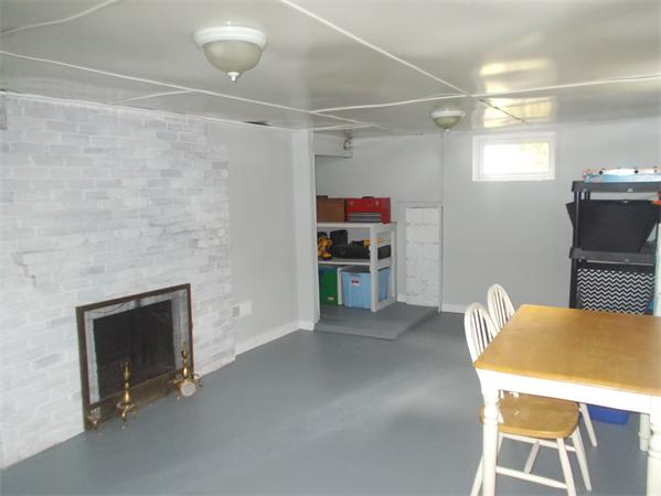 170 Lucerne Road Springfield, MA 01119 - Photo 26 of 28 a view of a livingroom with furniture and a fireplace