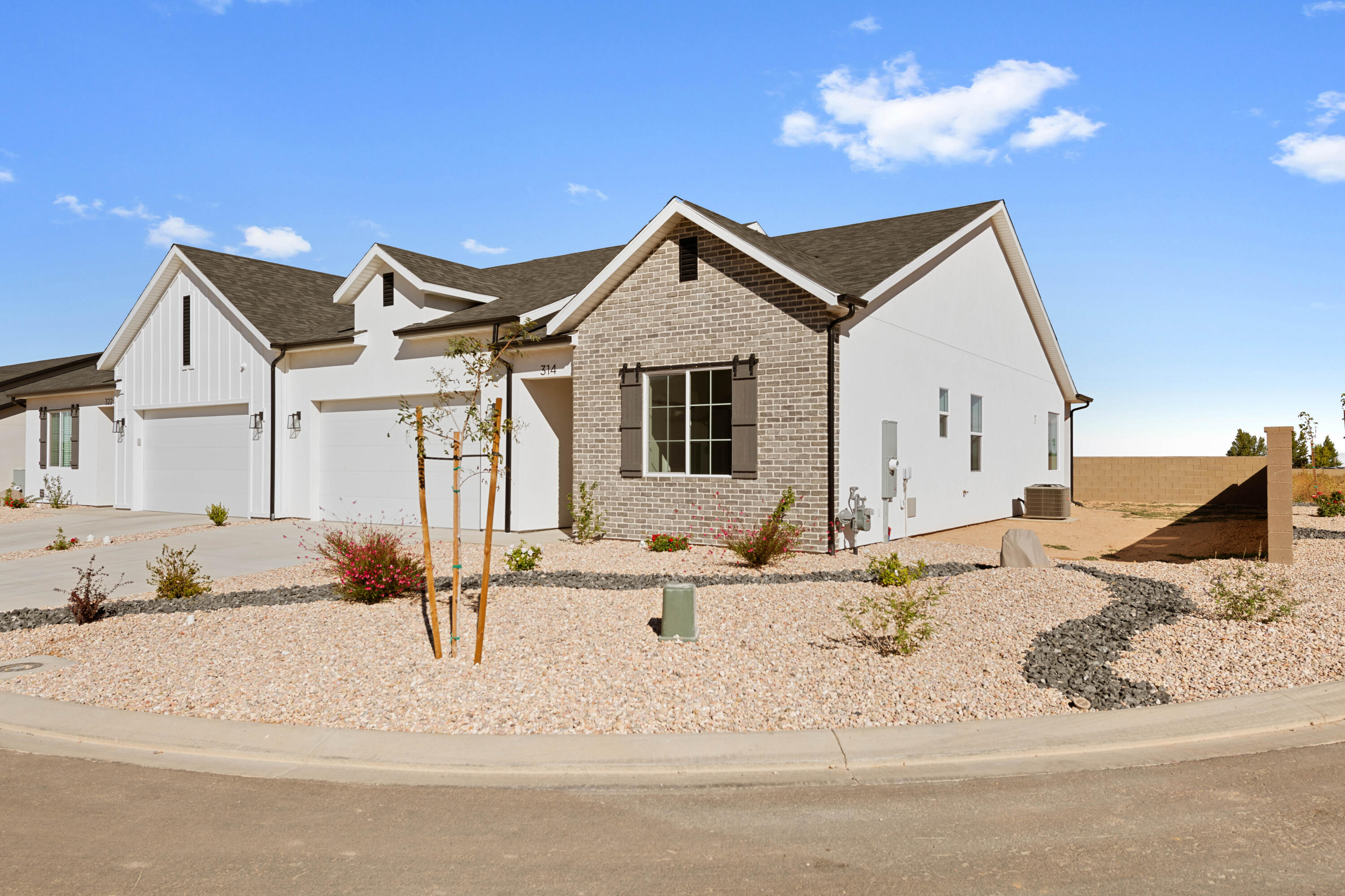 314 West Rosie Loop Cedar City, UT 84721 - Photo 2 of 27 314__LEE3361