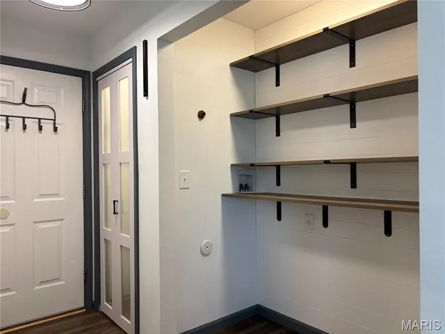 $215,000 | 227 Alamosa Drive, Freeburg, IL 62243