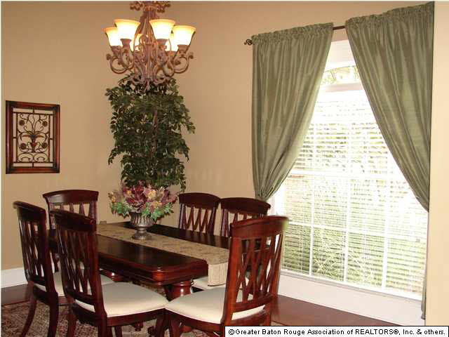 3154 Coates Crossing Baton Rouge, LA 70810 - Photo 4 of 12 Gallery Image 4