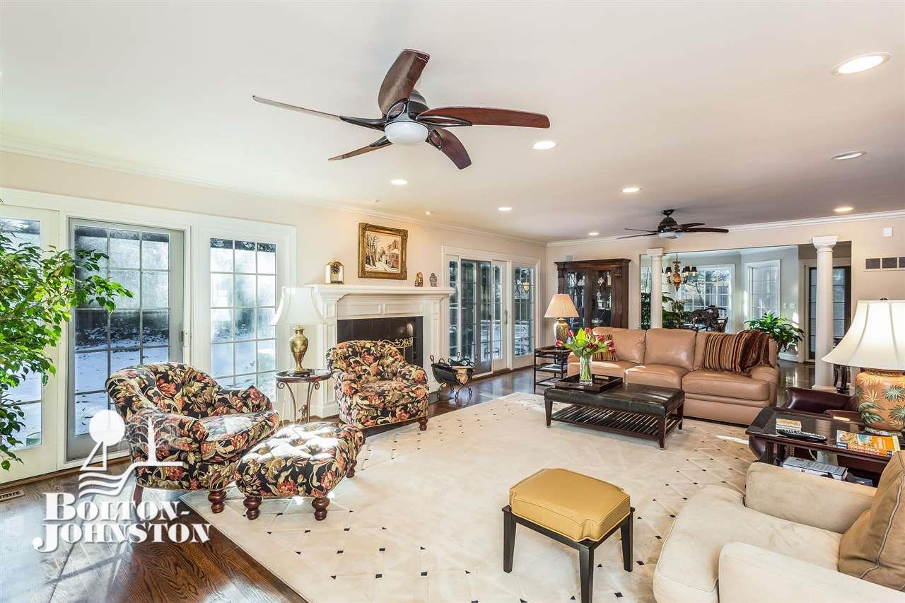193 Stephens Road Grosse Pointe Farms, MI 48236 - Photo 14 of 39