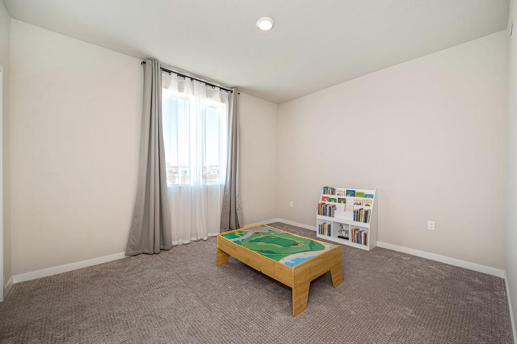 8229 Poppy Rdg Circle Elk Grove, CA 95757 - Photo 20 of 75