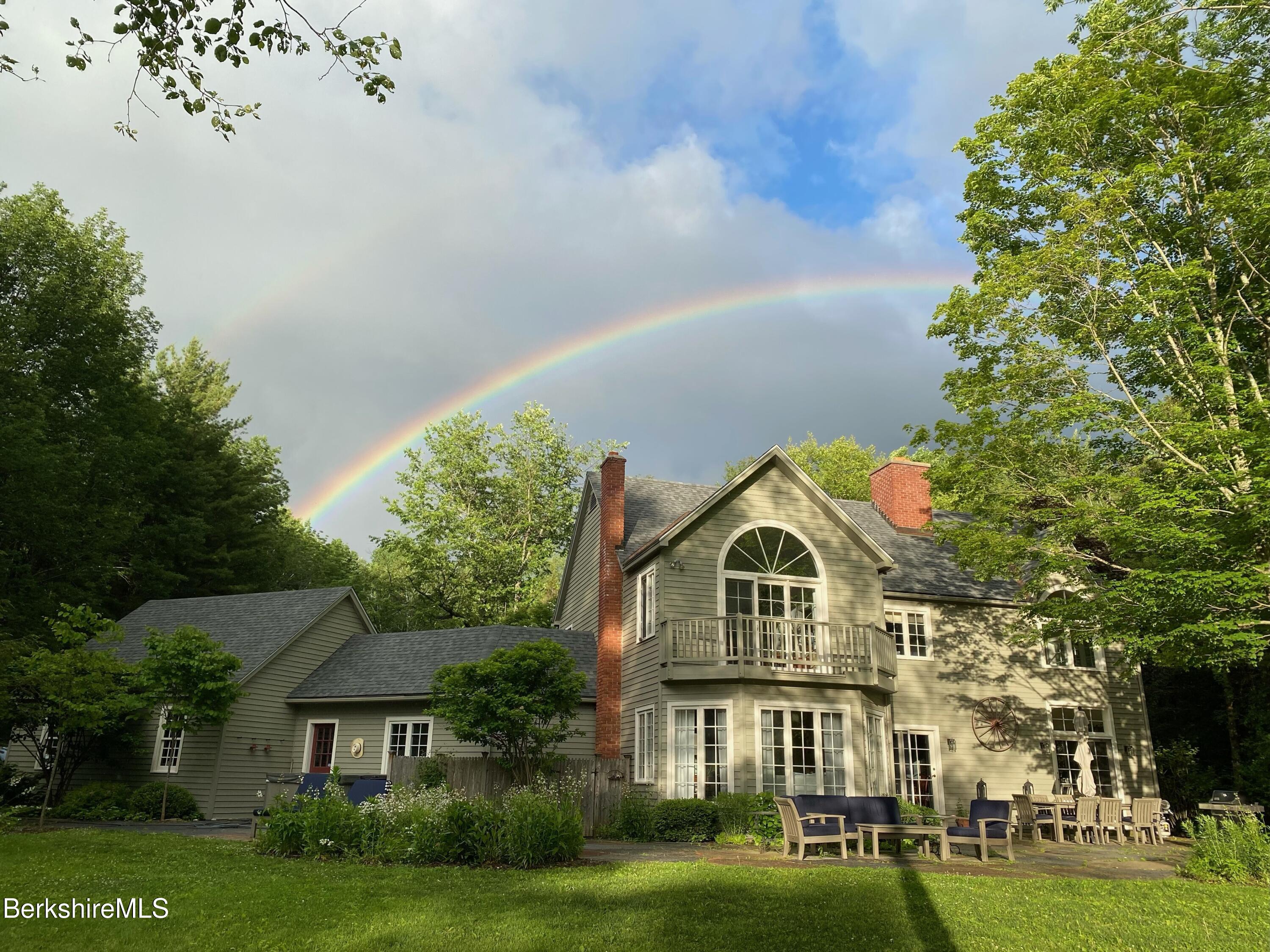 14 Old Tree Farm Road Stockbridge, MA 01266 - Photo 5 of 50 rainbow