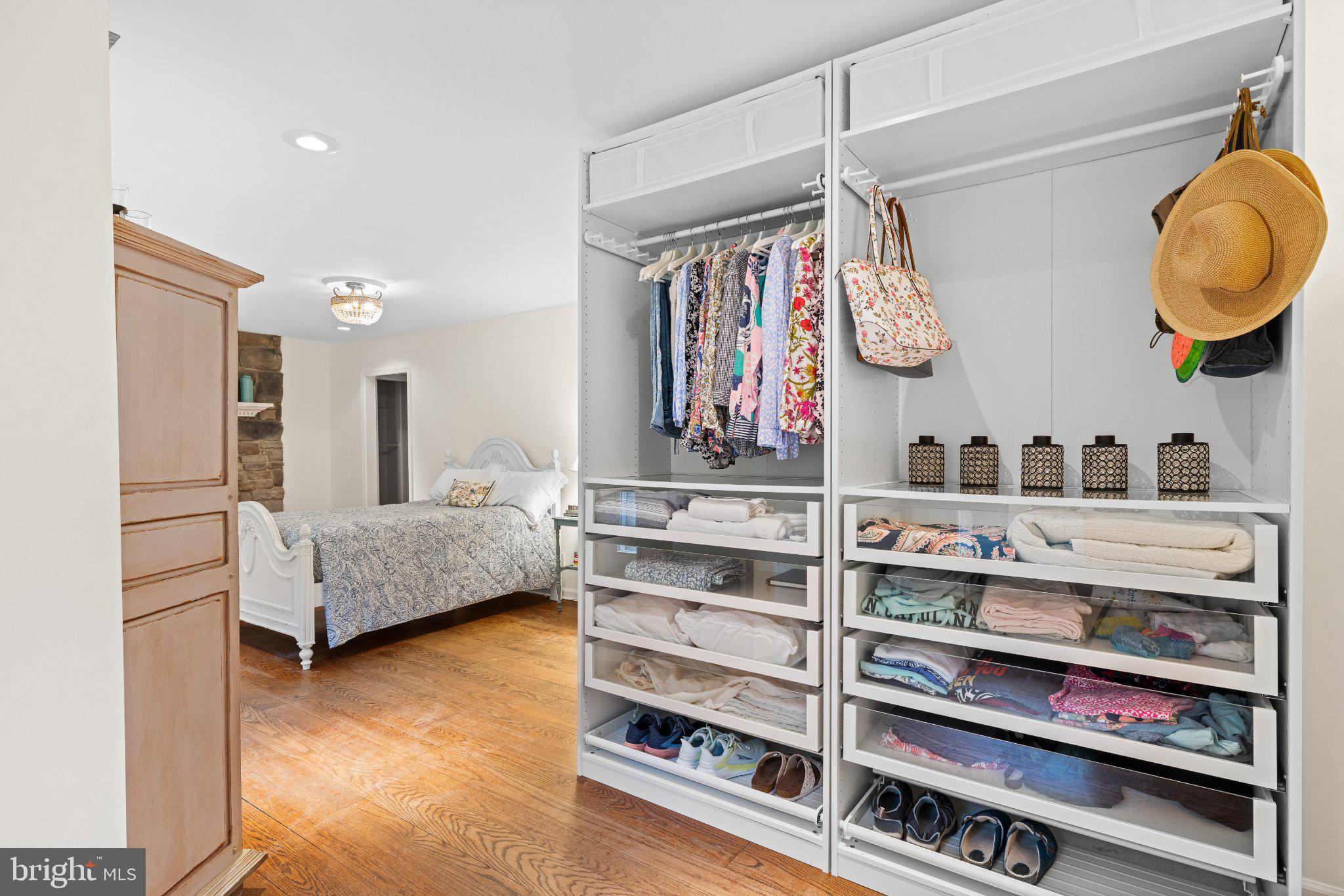10707 Gordon Road Spotsylvania, VA 22553 - Photo 22 of 23 Stylish closet with organized elegance.