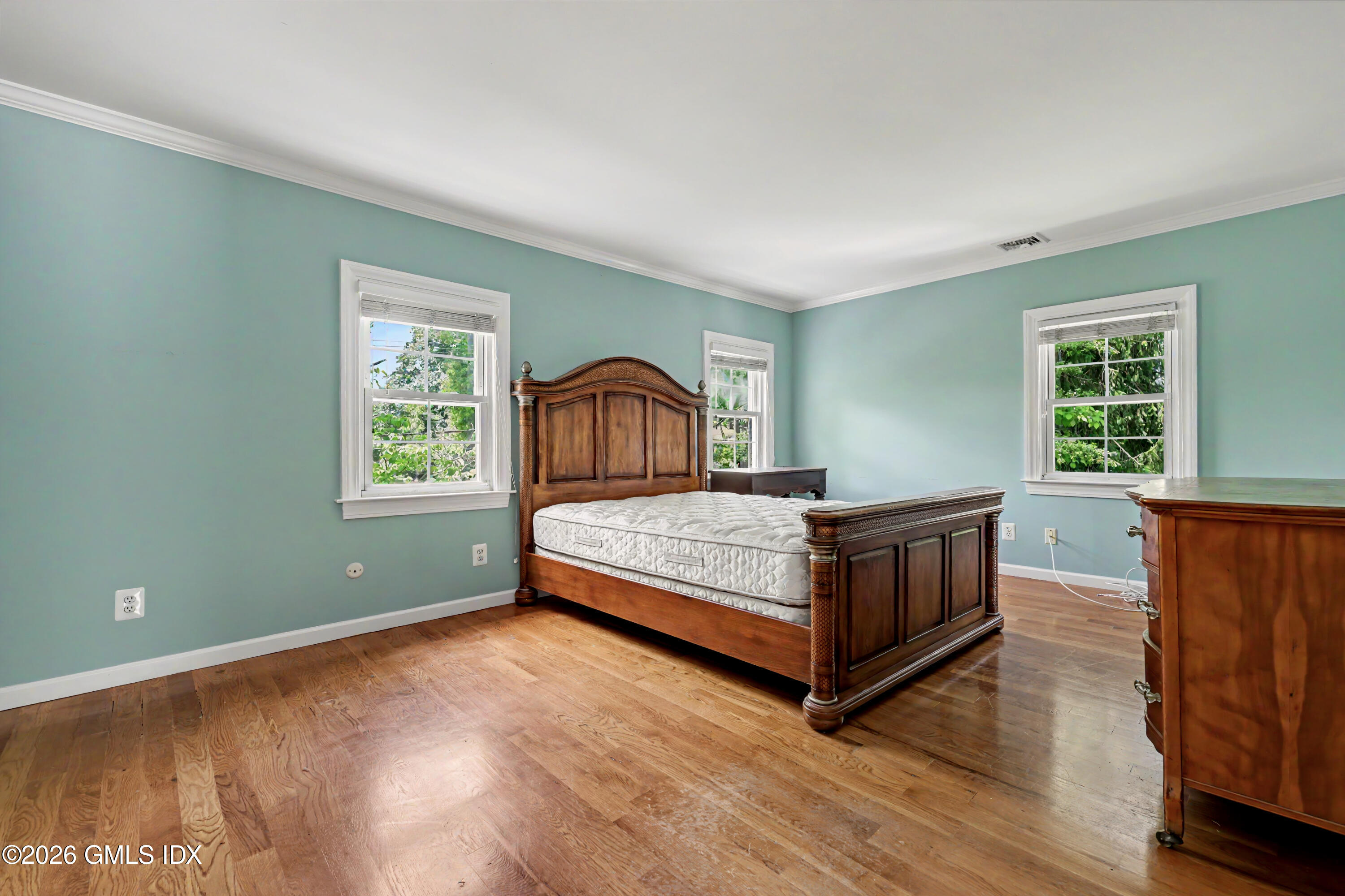 97 Riverside Avenue Riverside, CT 06878 - Photo 26 of 45 Bedroom