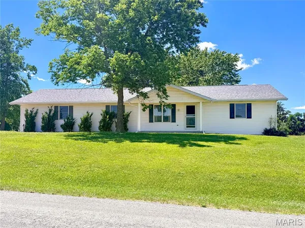 $350,000 | 180 East Woodard Street, Leonard, MO 63451