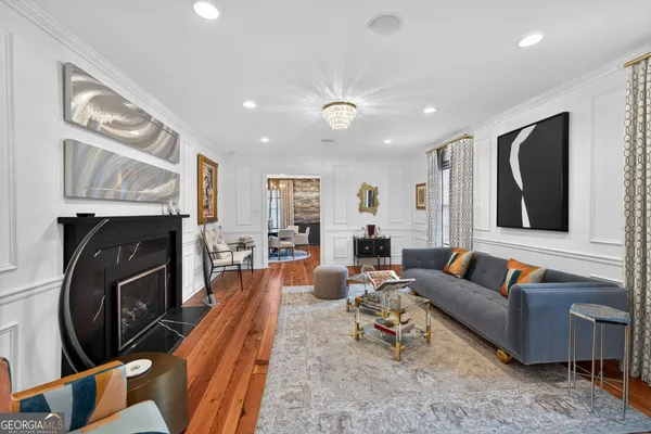 $879,900 | 168 Park Avenue, Winder, GA 30680
