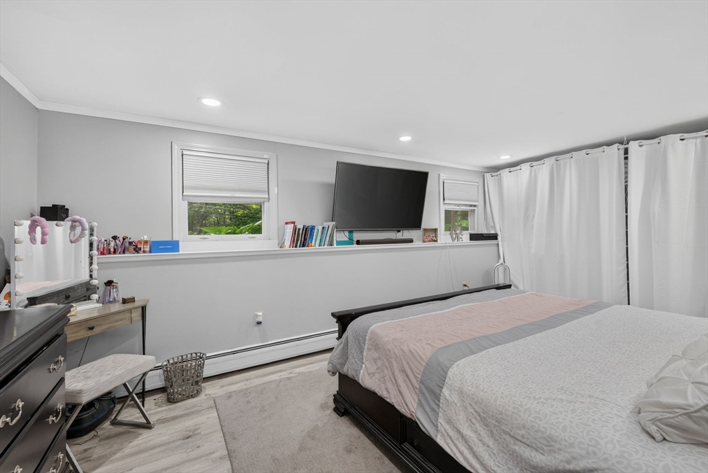 112 Bond Road Charlton, MA 01507 - Photo 26 of 40
