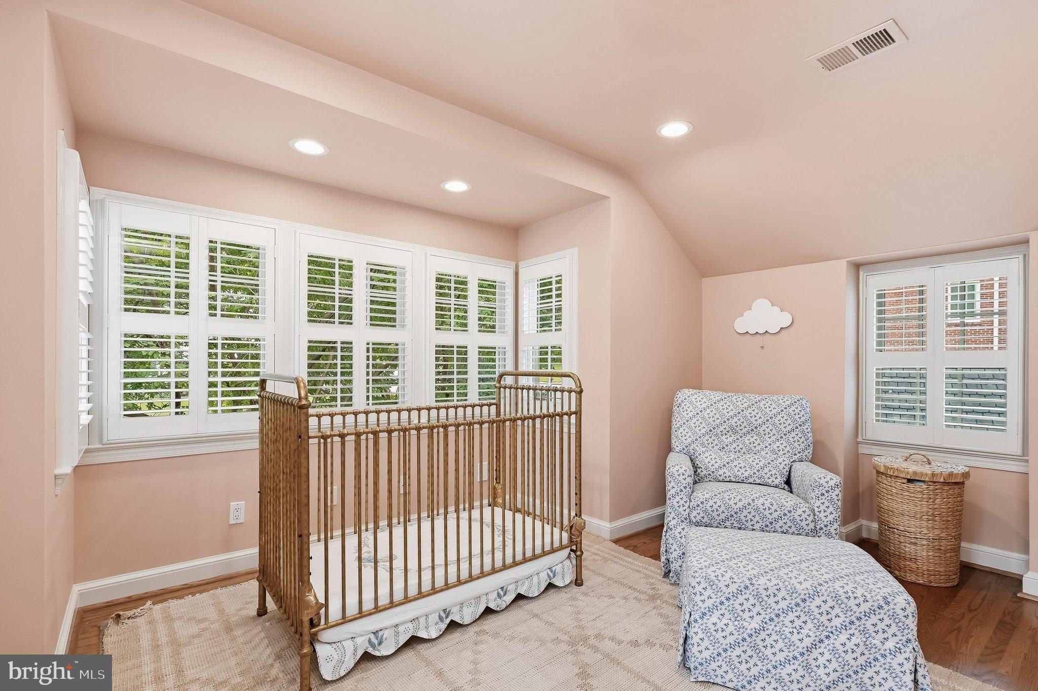 6100 Gloster Road Bethesda, MD 20816 - Photo 43 of 67 Bedroom two, enlarged by box bay.